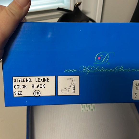 Ladies black suede heels - Picture 3 of 3